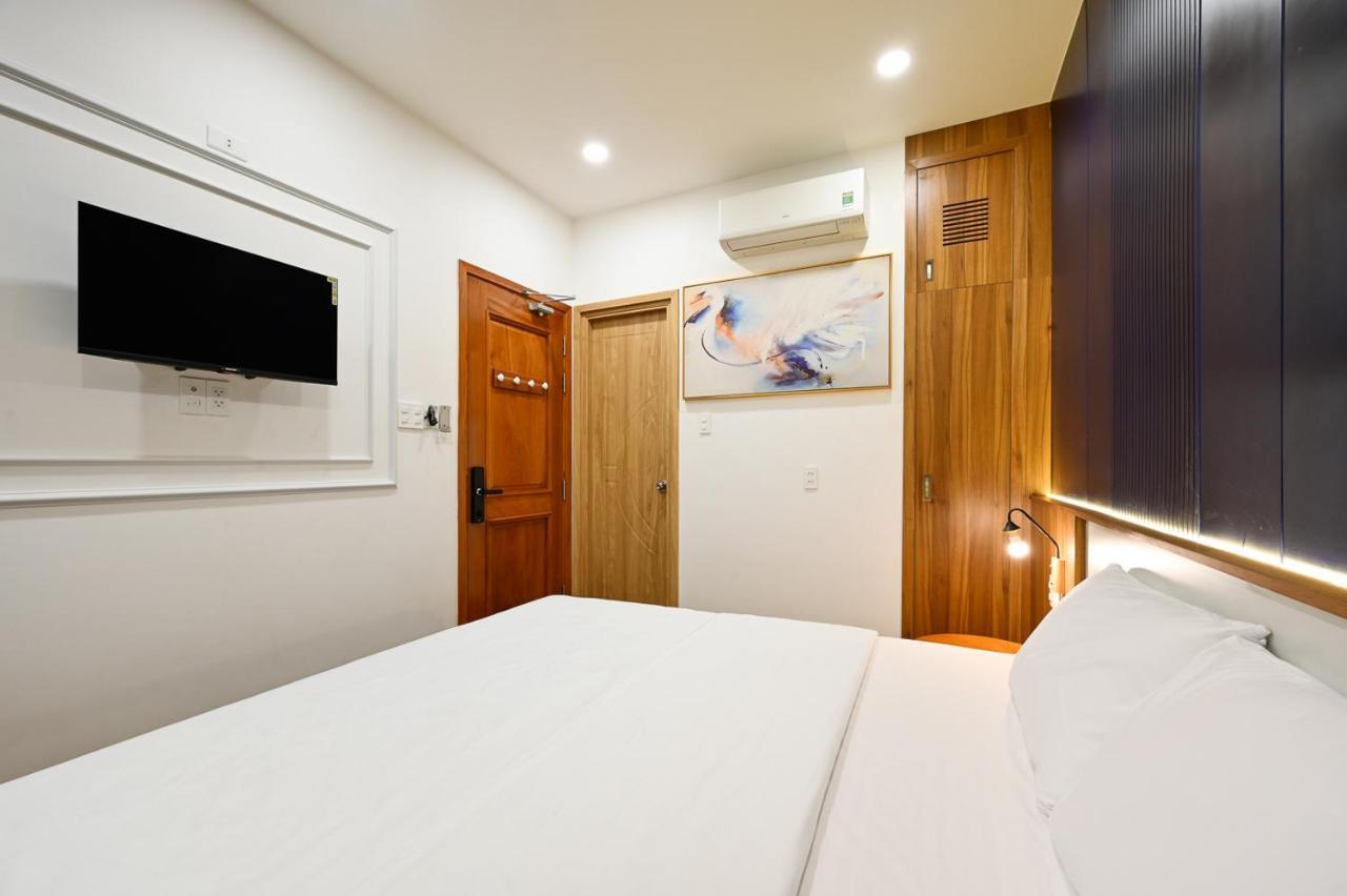 Lotus Airport Hotel Saigon 胡志明市 外观 照片