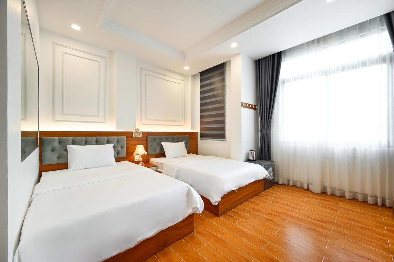 Lotus Airport Hotel Saigon 胡志明市 外观 照片