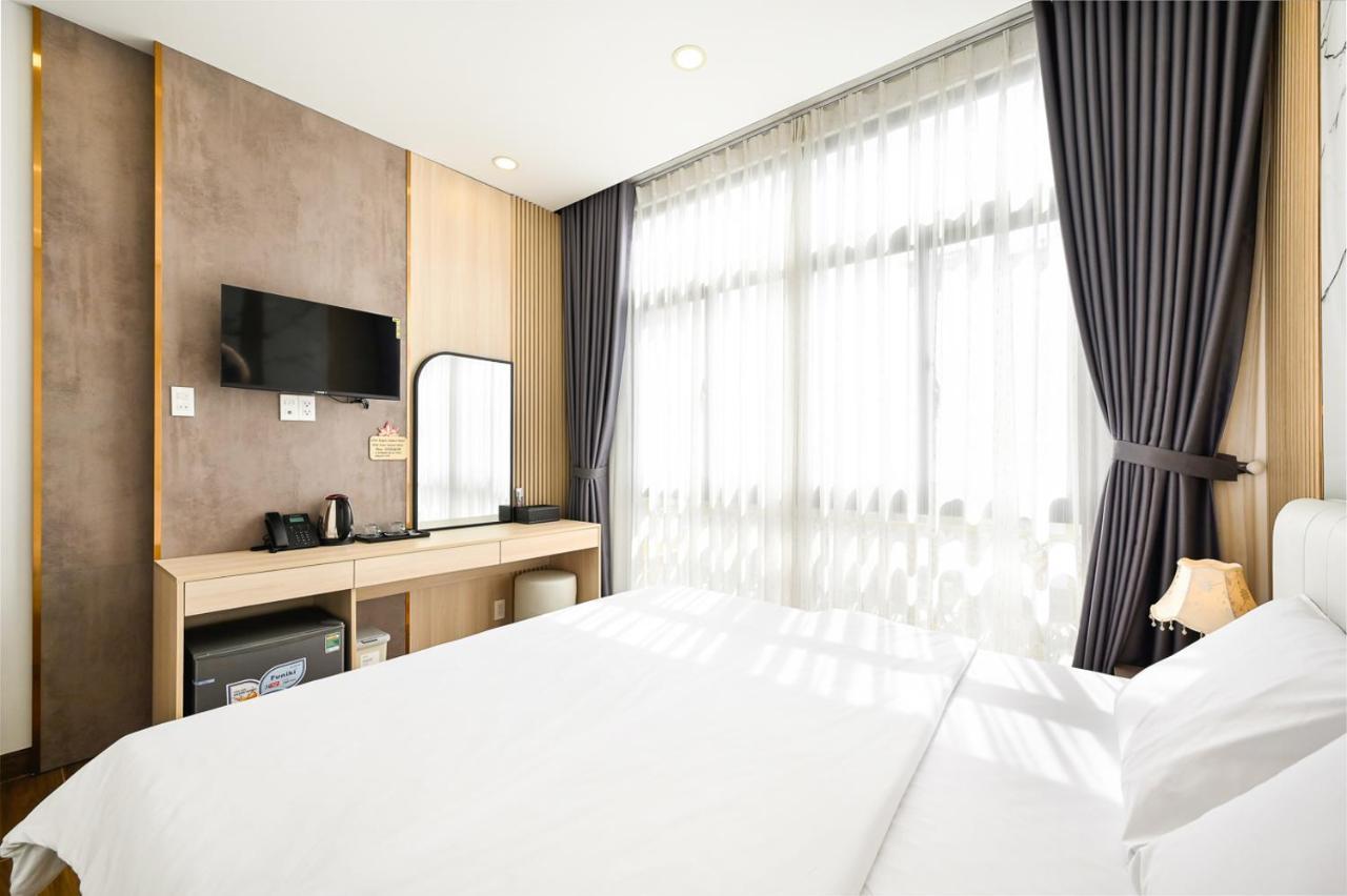 Lotus Airport Hotel Saigon 胡志明市 外观 照片