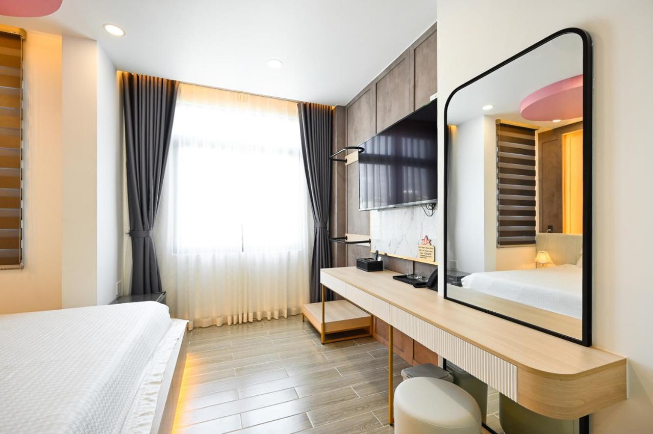 Lotus Airport Hotel Saigon 胡志明市 外观 照片