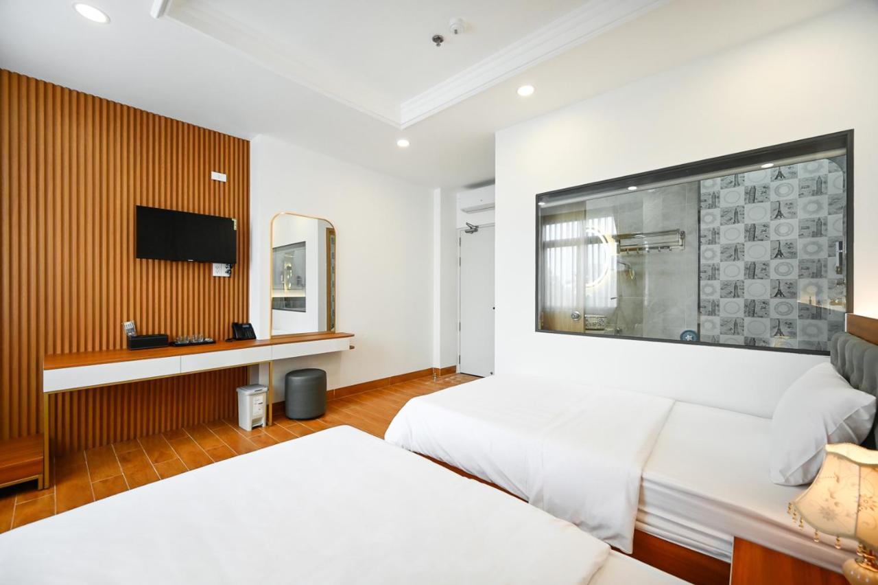 Lotus Airport Hotel Saigon 胡志明市 外观 照片